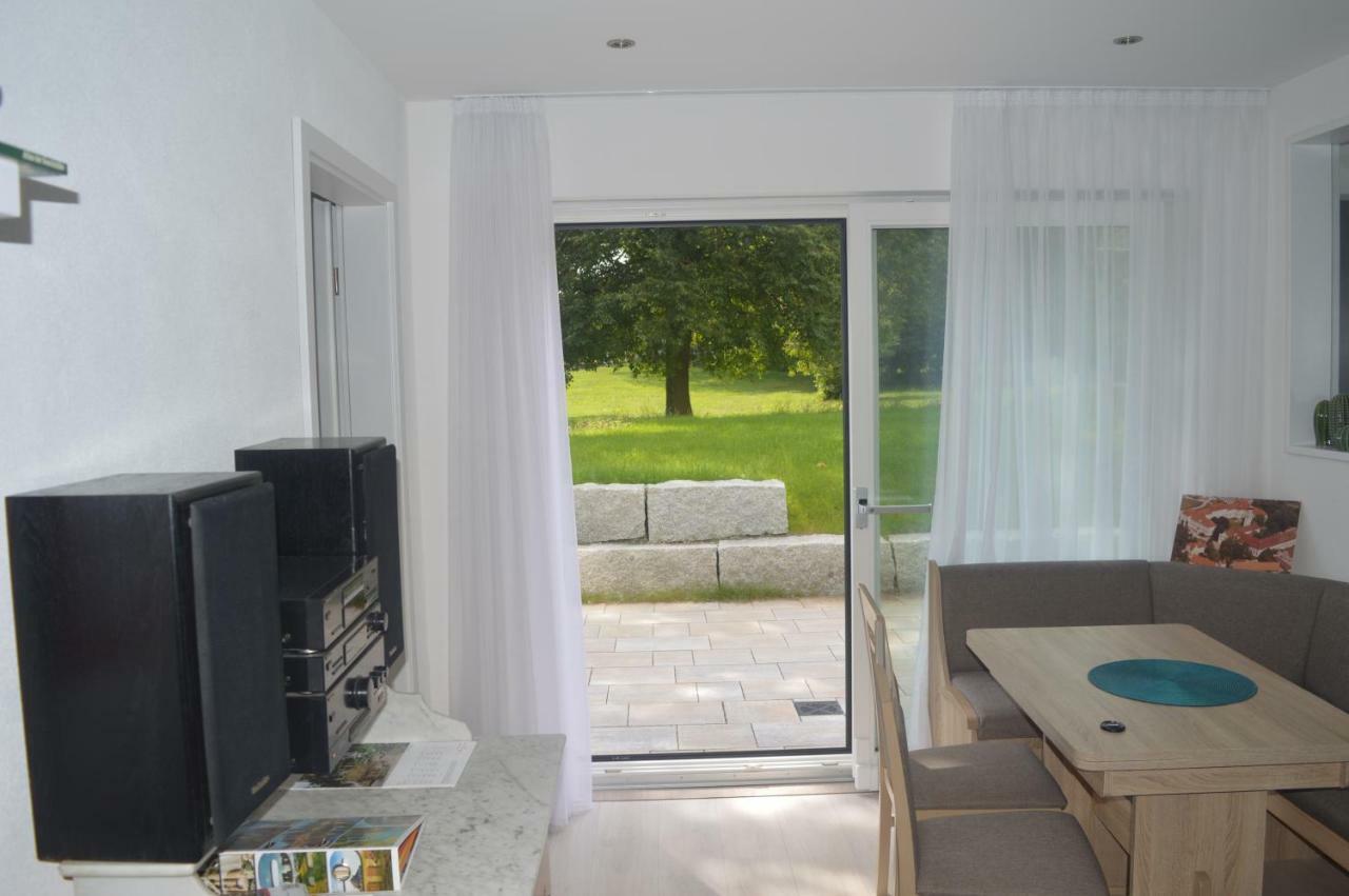 Ferienwohnung "Am Kurpark" In Bad Schussenried Exterior foto